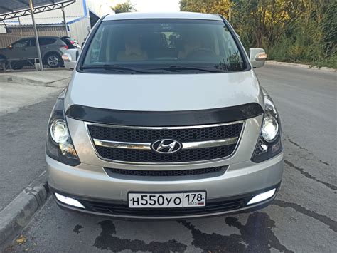 Выбор между Hyundai Grand Starex и Starex