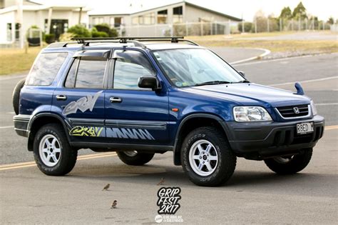 На Honda CR-V RD1