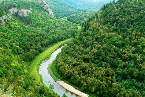 Особенности и достопримечательности Сенного