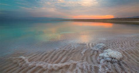 Отсутствие источников пресной воды в Мертвом море