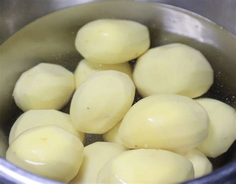 Подготовка картошки к варке