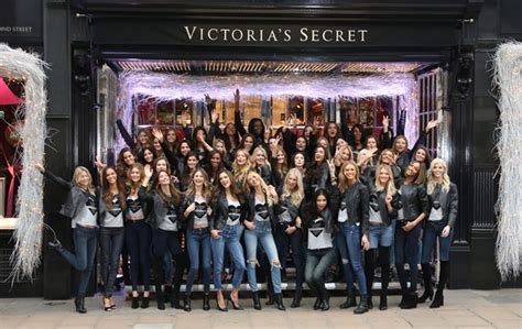 Почему магазины Victoria's Secret закрываются?