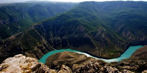 Приграничный город на реке Терек - Дигора