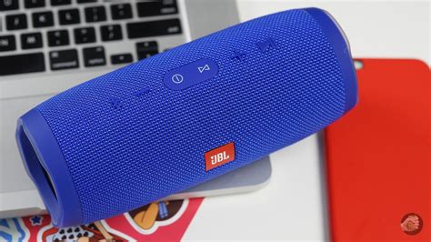 Причины треска в колонке JBL Charge 3