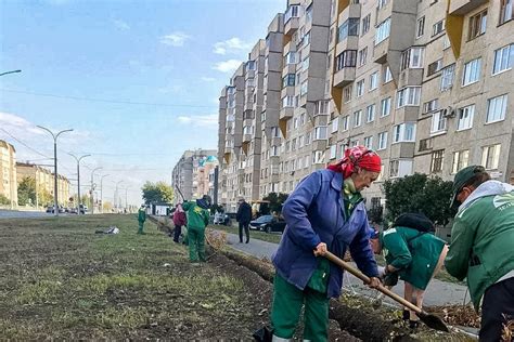 Работники коммунального хозяйства и благоустройства