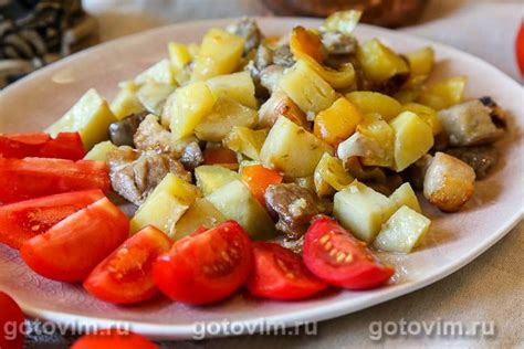 Рецепт картошки с мясом и овощами в духовке