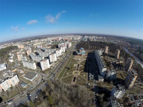Саров - город на юго-востоке Нижегородской области.