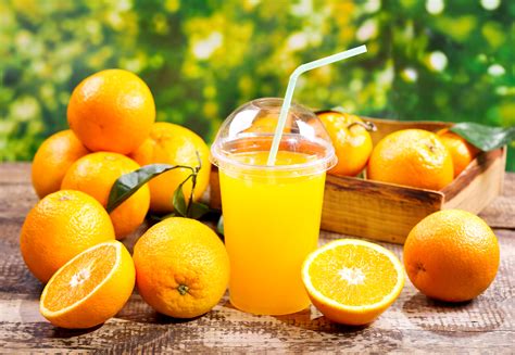 Улучшение вкуса апельсинового сока с добавлением лимонного сока