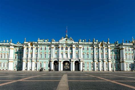 Эрмитаж в Санкт-Петербурге